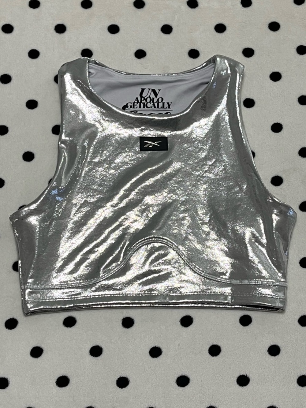 Reebok Unapologetically Angel Silver Crop Top Size M